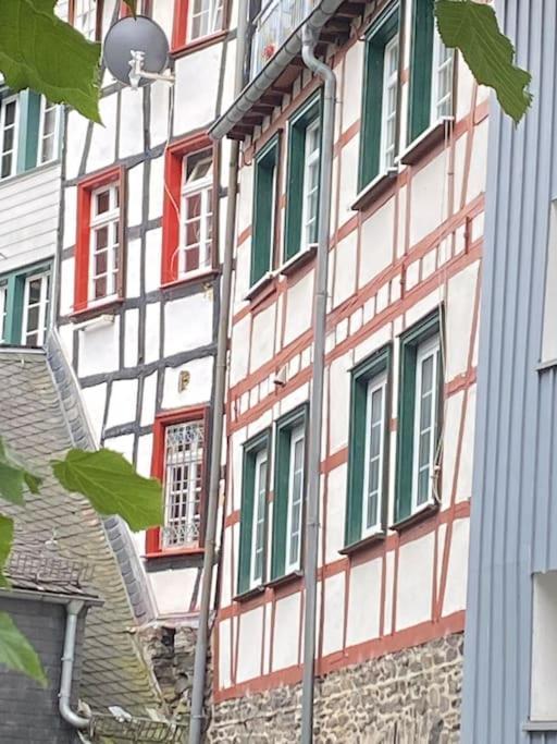 Hueftgold Schlafen & Wohnen Apartment Monschau Exterior foto